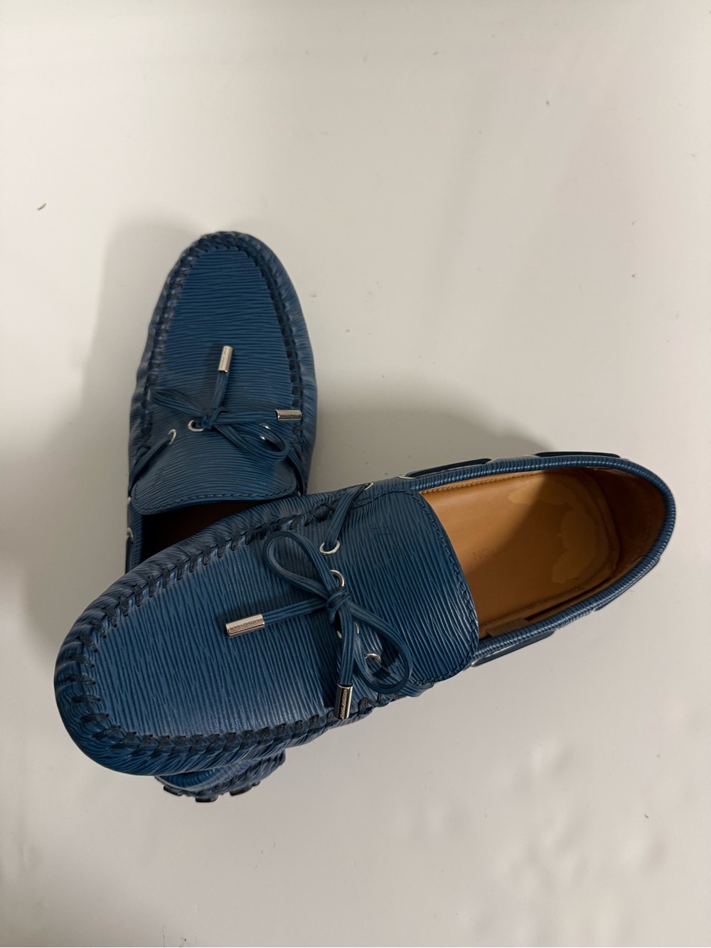 Louis Vuitton Men’s Driving Loafers Blue Epi Leather US 9.5/IT 8.5